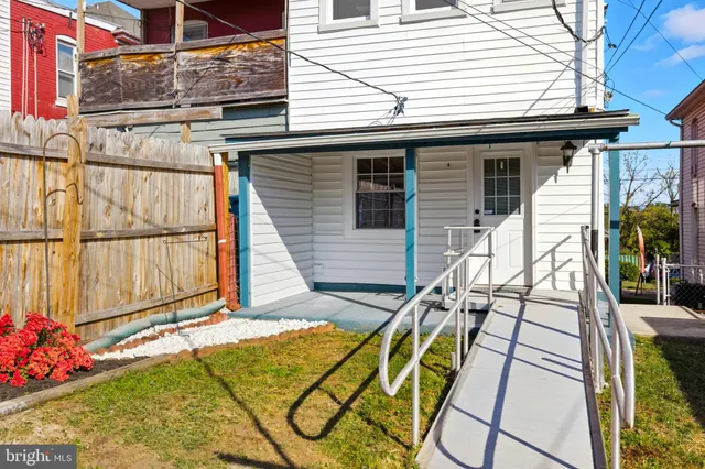 $214,900 | 415 South Burhans Boulevard, Hagerstown, MD 21740