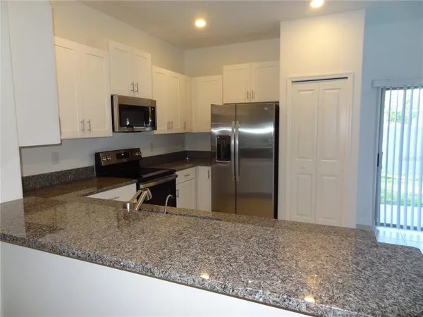 $1,890 | 5220 Forum Boulevard, Holiday, FL 34690