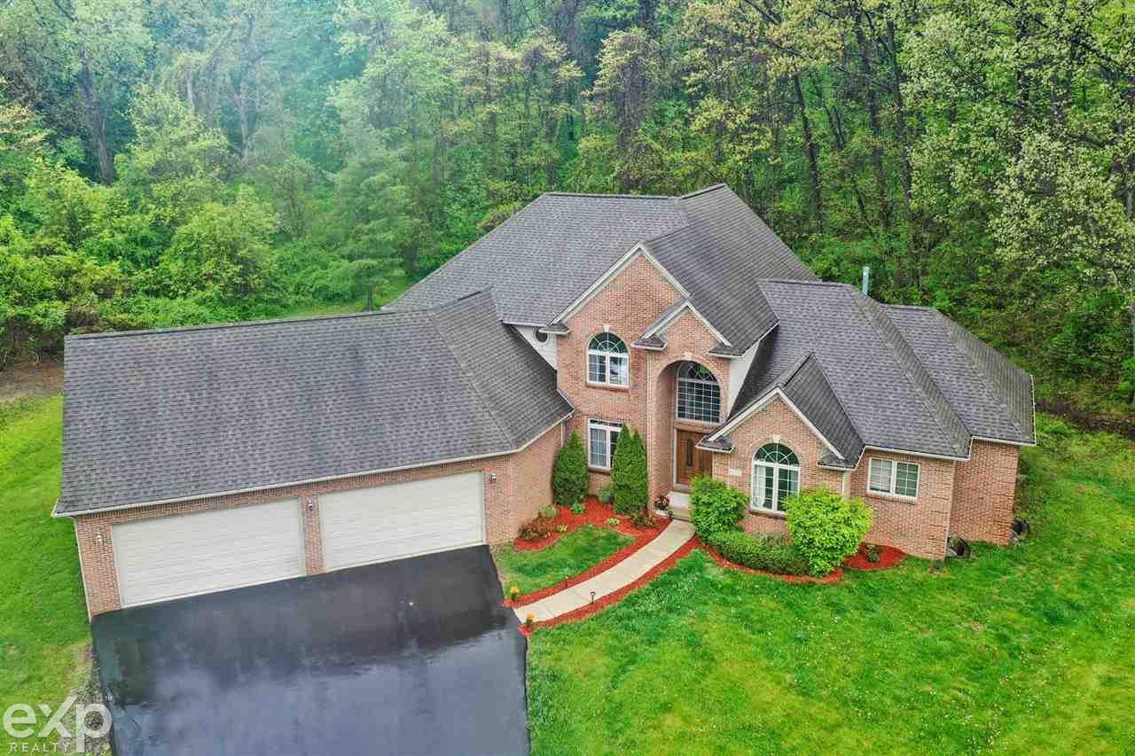 6020 North Rochester Road Rochester, MI 48306 - Photo 1 of 74 50075031.JPG