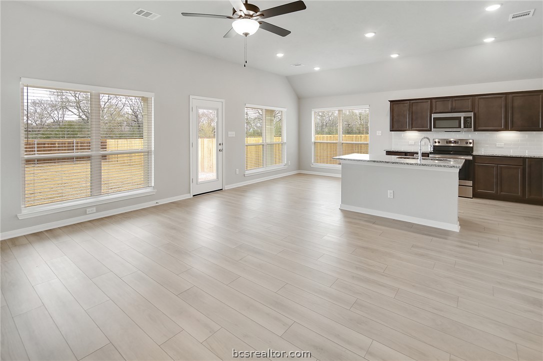 10603 Natural Pond Road College Station, TX 77845 - Photo 4 of 33 living room with lots of light