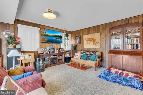 $639,990 | 25 Pocono Drive, Arnold, MD 21012