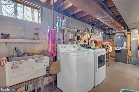 $639,990 | 25 Pocono Drive, Arnold, MD 21012