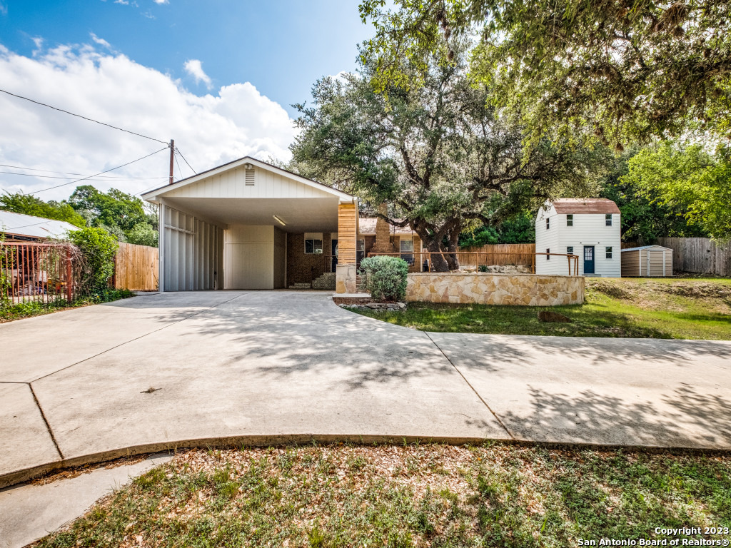 651 Hancock Road Canyon Lake, TX 78133 - Photo 3 of 25 Gallery Image 3
