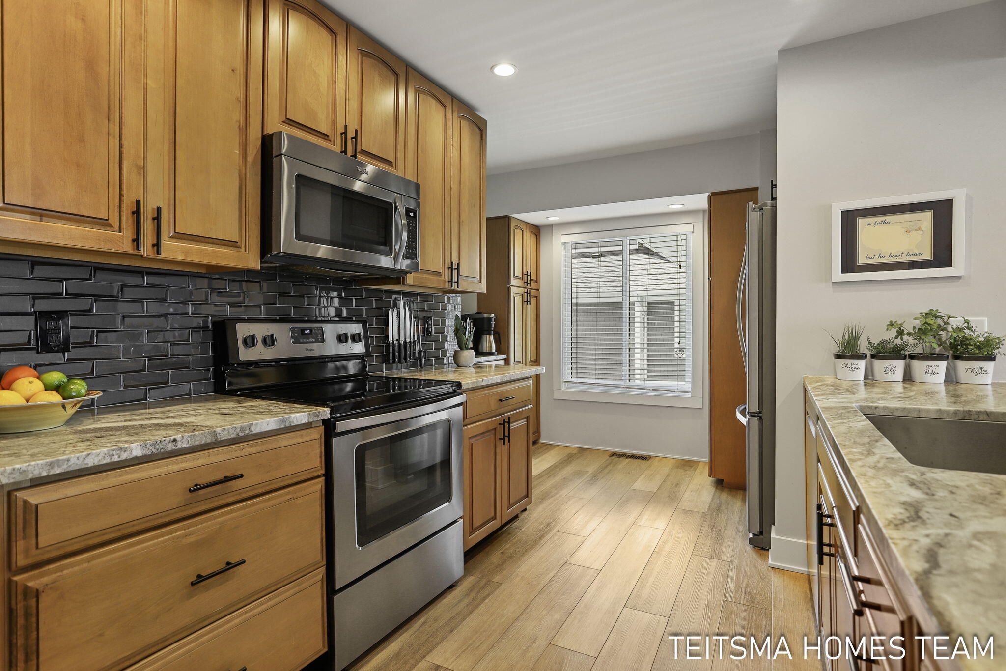 400 Lakeview Street, Unit 25D Spring Lake, MI 49456 - Photo 15 of 73 400 Lakeview Court 25D_49456