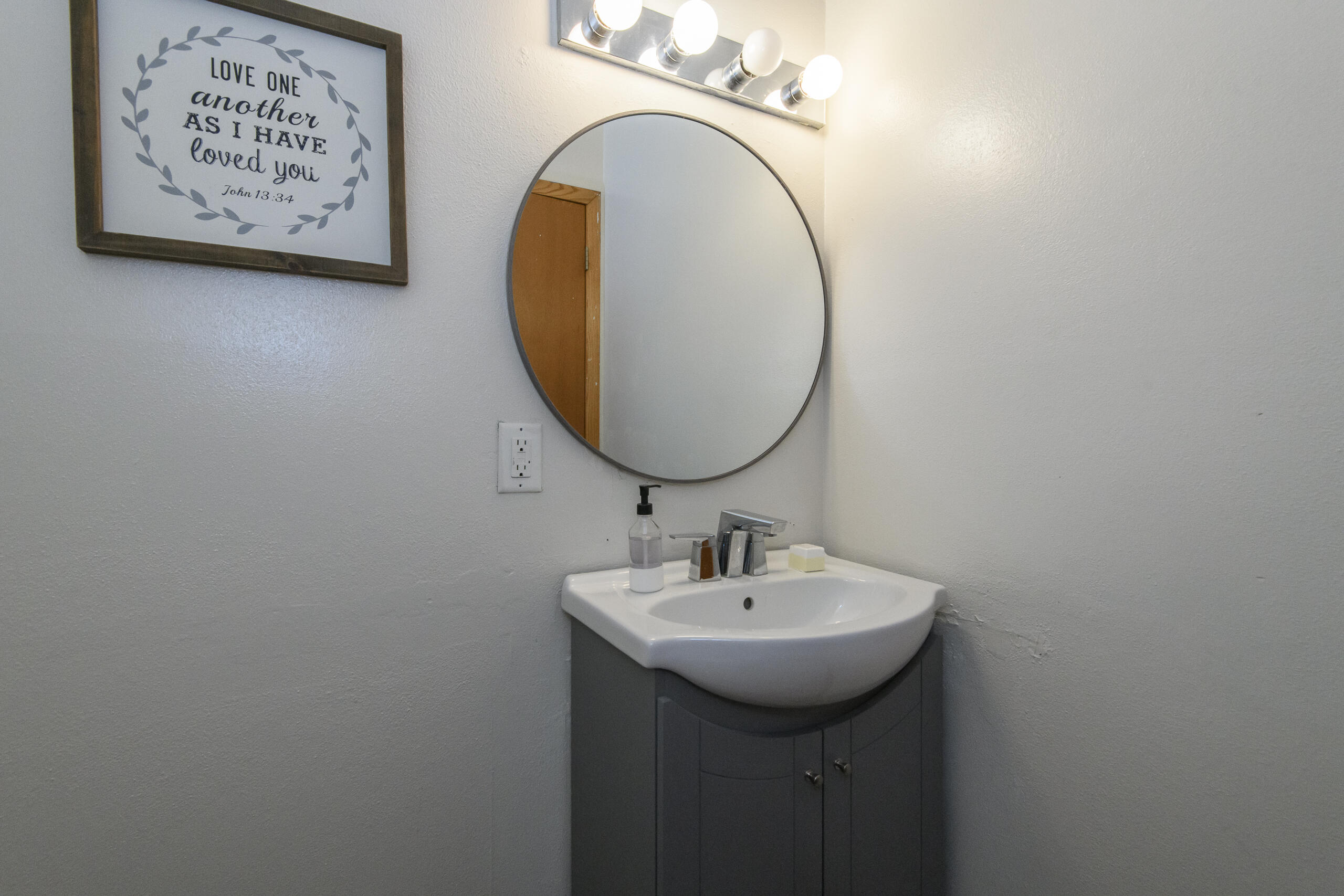 6941 West Glenbrook Road, Unit 3 Milwaukee, WI 53223 - Photo 13 of 32 Convenient 1st floor half bathroom