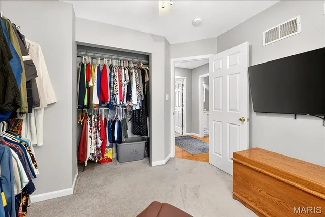 $325,000 | 102 Williamsburg Drive, Crystal City, MO 63019