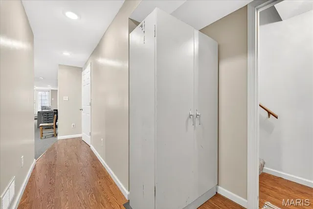 $325,000 | 102 Williamsburg Drive, Crystal City, MO 63019