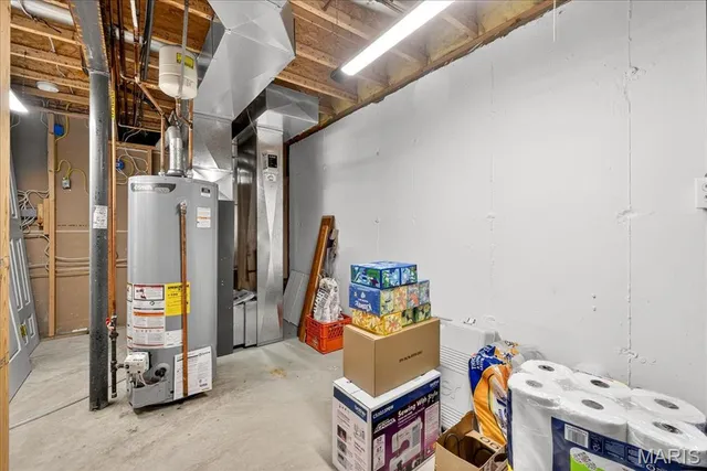 $325,000 | 102 Williamsburg Drive, Crystal City, MO 63019