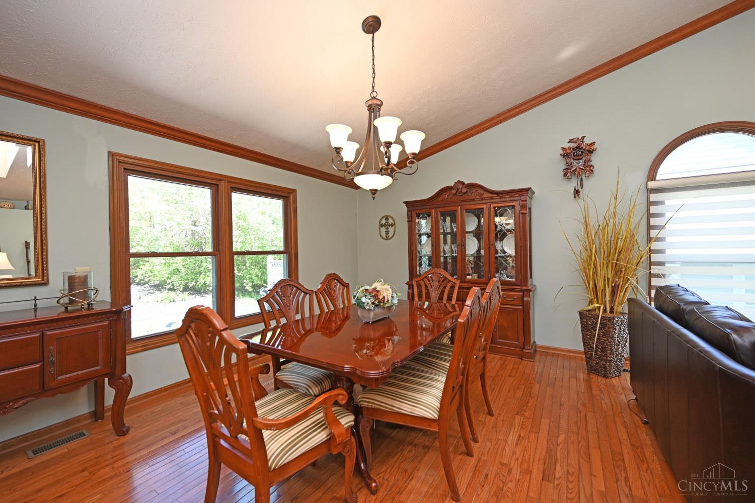 3444 Cutter Lane Maineville, OH 45039 - Photo 12 of 62 Spacious dining area!