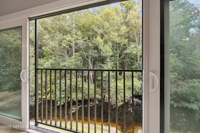 $249,000 | 8703 Como Lake Drive, Unit 8703, Jacksonville, FL 32256