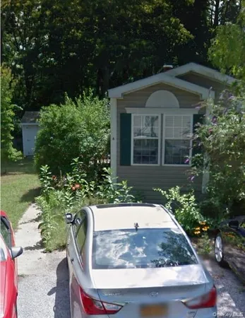 $165,000 | 1538 Speonk Riverhead Road, Unit 6, Speonk, NY 11972