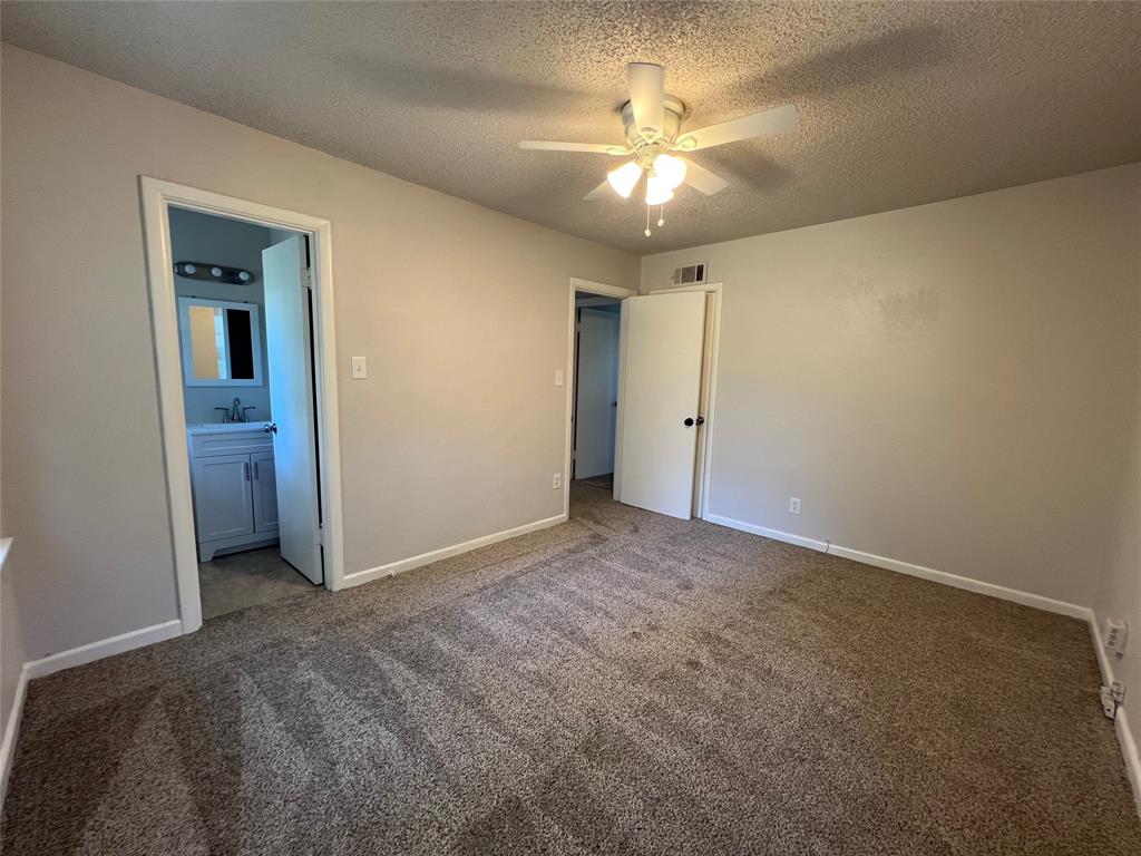 213 Wanda Way Hurst, TX 76053 - Photo 18 of 29