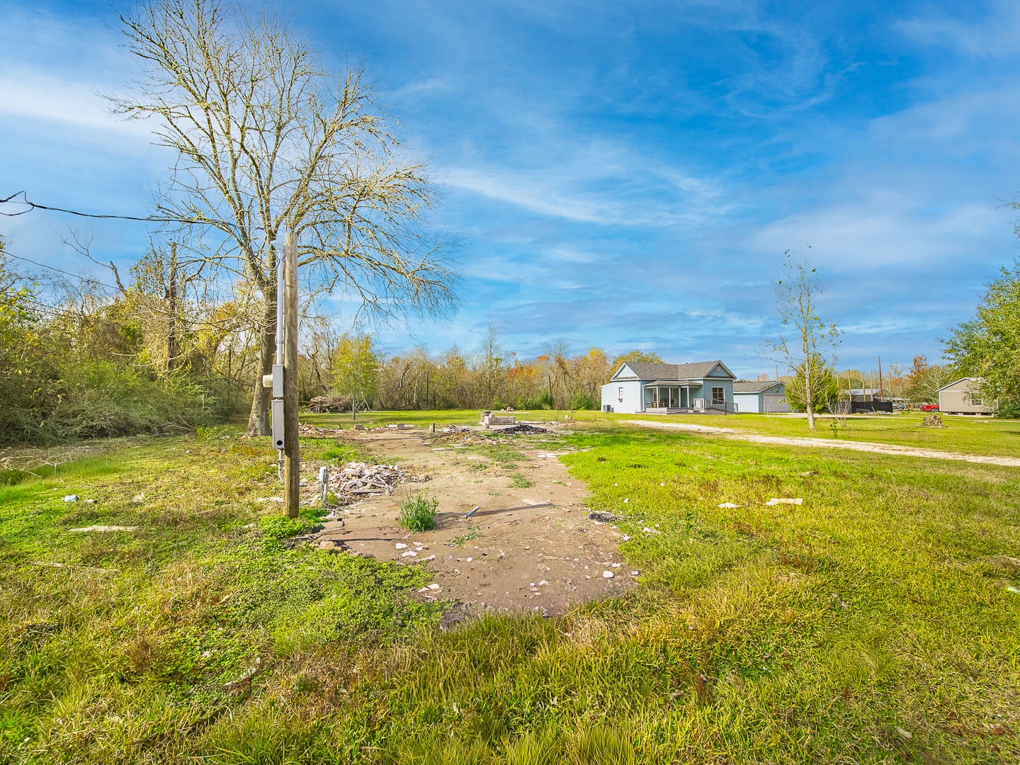 4603 Crosby Cedar Bayou Road Baytown, TX 77521 - Photo 6 of 14 a view of an ocean view