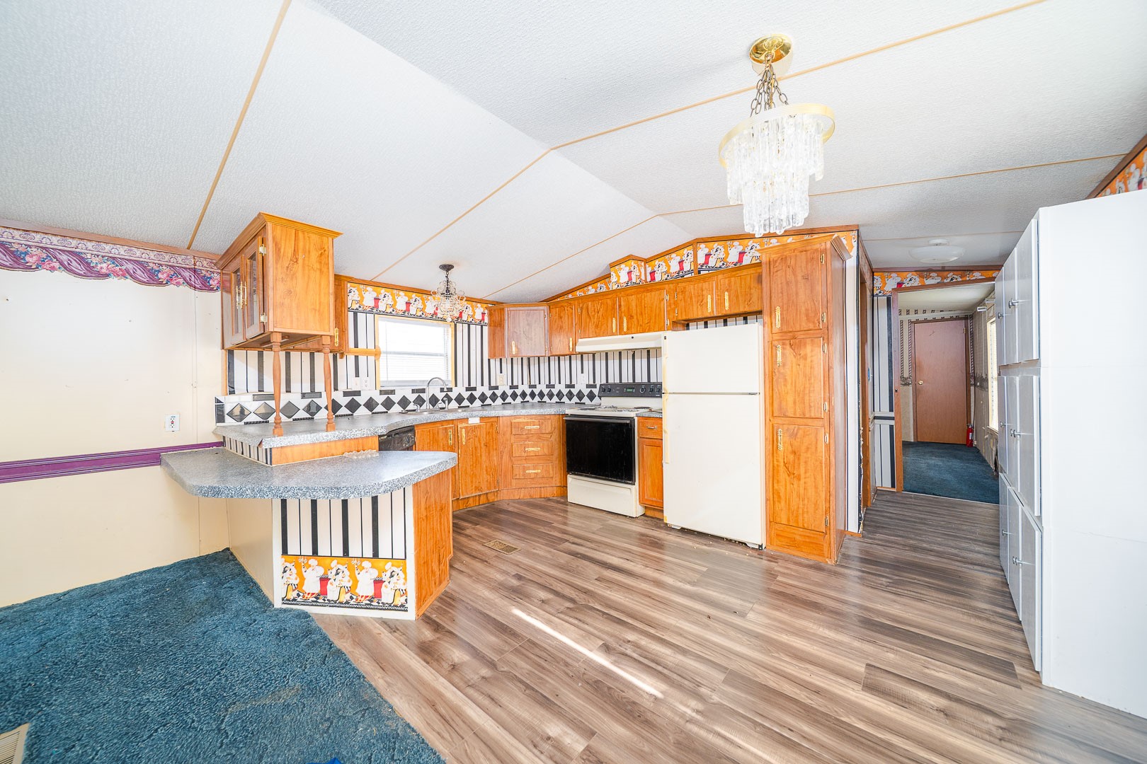 4603 Crosby Cedar Bayou Road Baytown, TX 77521 - Photo 8 of 14 a view of an entryway with a livingroom
