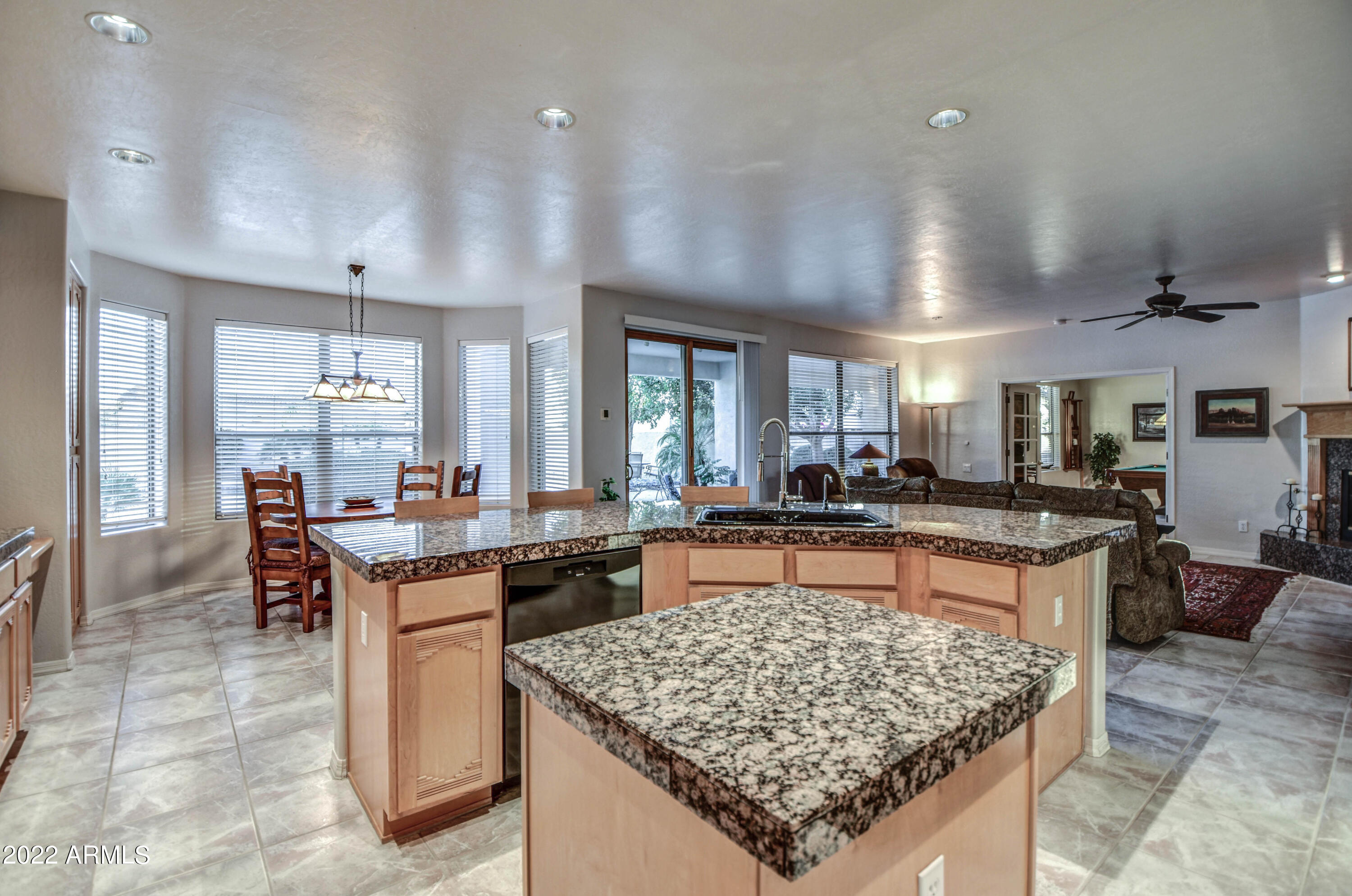 4055 North Recker Road, Unit 52 Mesa, AZ 85215 - Photo 11 of 78 KITCHEN 7