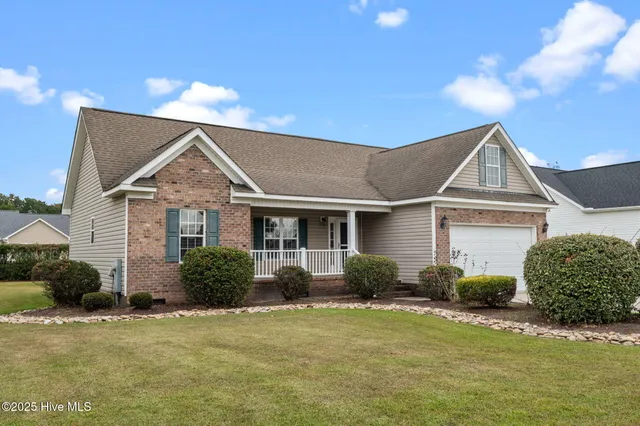 $235,000 | 263 Laurie Ellis Road, Winterville, NC 28590