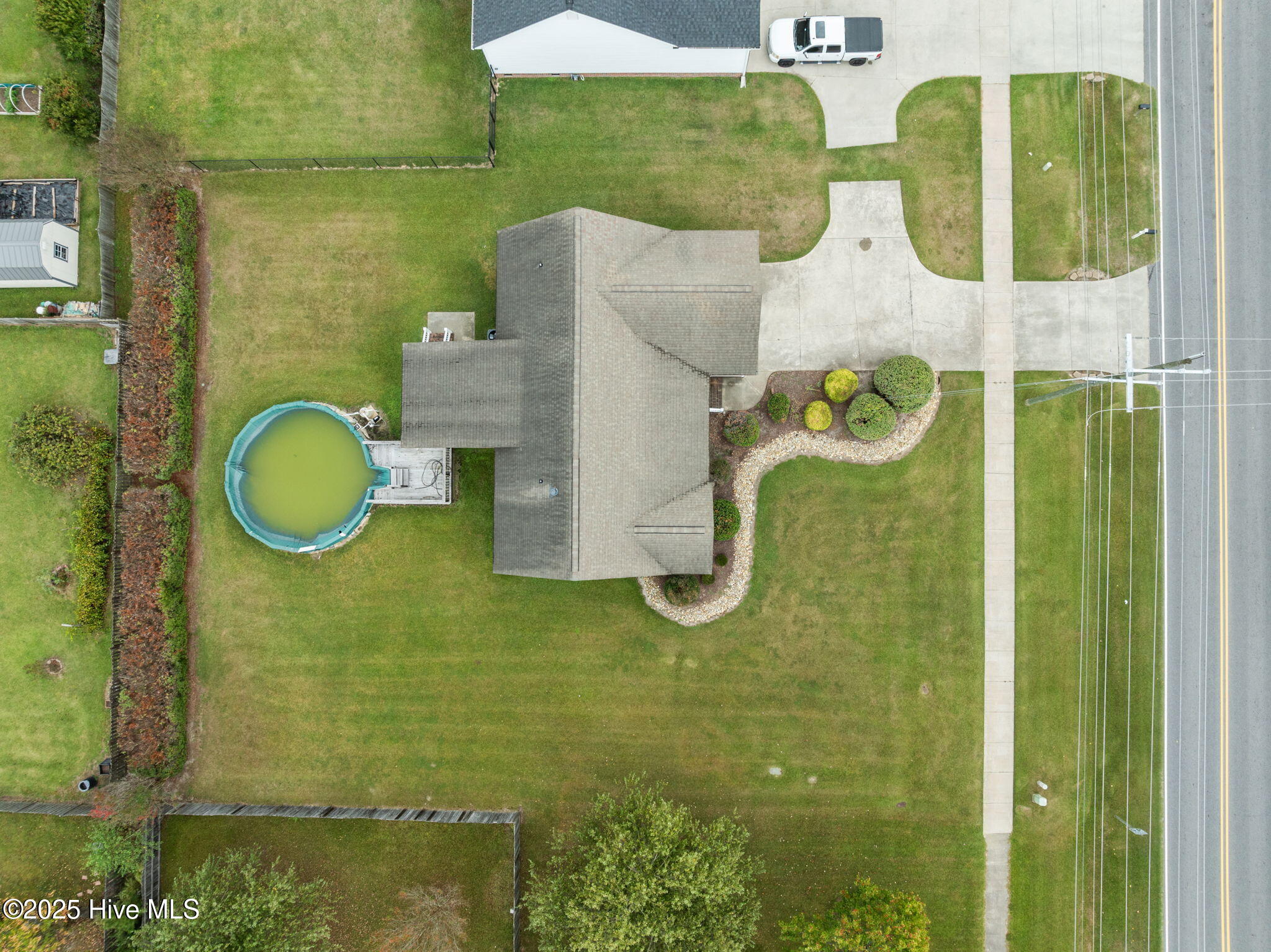 263 Laurie Ellis Road Winterville, NC 28590 - Photo 39 of 43 8-web-or-mls-DJI_0777