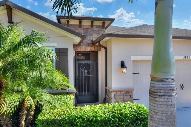 $387,500 | 5828 Marsh Landing Drive, Winter Haven, FL 33881