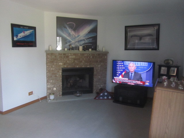 150 Eagle Point Road, Unit K Fox Lake, IL 60020 - Photo 3 of 28