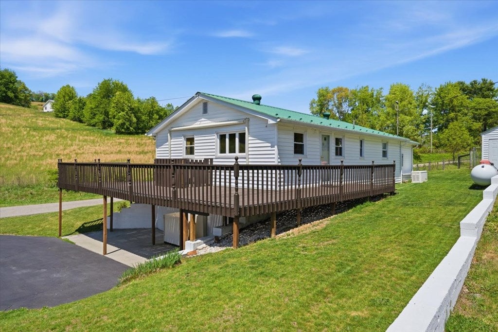 1012 Ridgedale Road Saltville, VA 24370 - Photo 13 of 73 Gallery Image 13