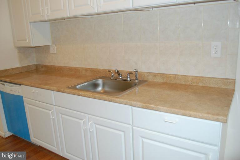 a close view of sink and tap
