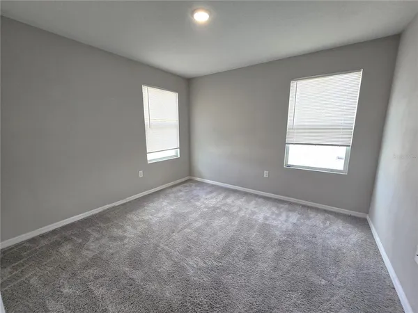 $2,800 | 5694 Arlington River Dr., Lakeland, FL 33811