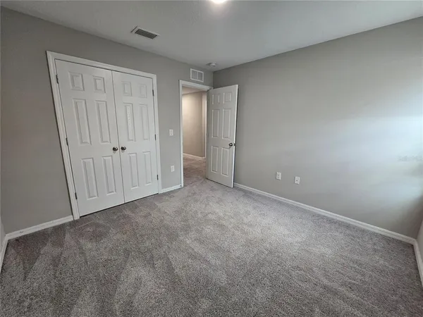 $2,800 | 5694 Arlington River Dr., Lakeland, FL 33811