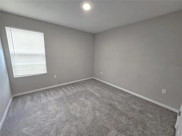 $2,800 | 5694 Arlington River Dr., Lakeland, FL 33811