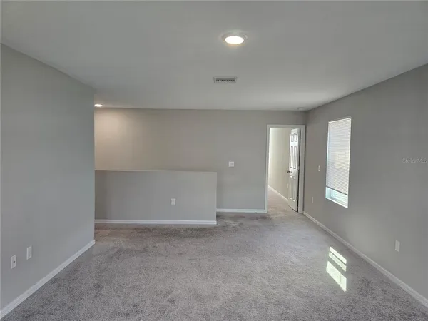 $2,800 | 5694 Arlington River Dr., Lakeland, FL 33811