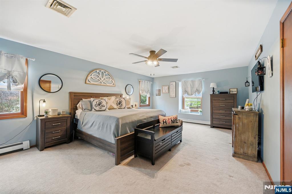 6 Robin Drive Oak Ridge, NJ 07438 - Photo 38 of 49