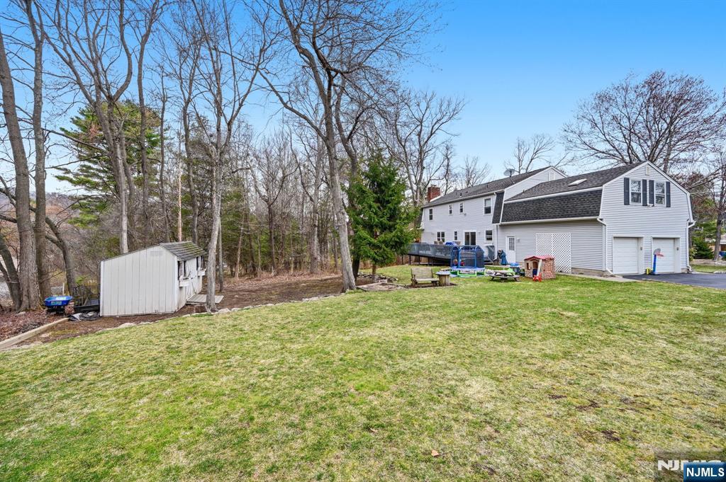 6 Robin Drive Oak Ridge, NJ 07438 - Photo 49 of 49