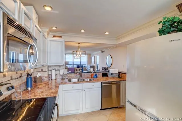 $499,000 | 10680 South Ocean Drive, Unit 907, Jensen Beach, FL 34957