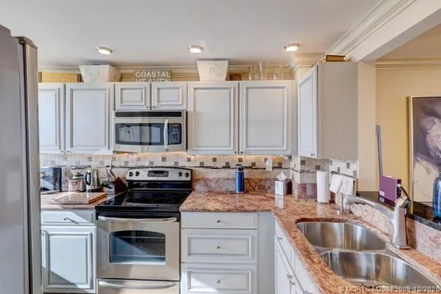 $499,000 | 10680 South Ocean Drive, Unit 907, Jensen Beach, FL 34957