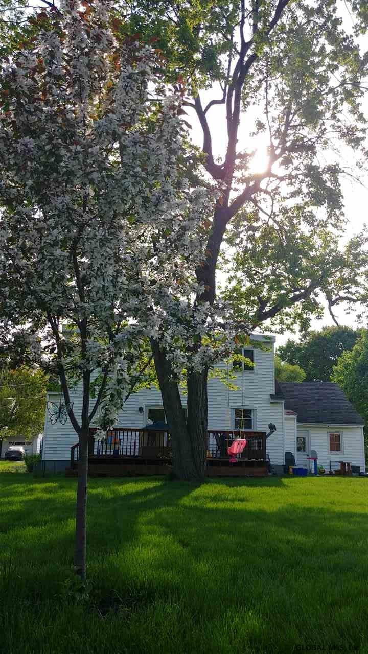 1704 Caldicott Road Rotterdam, NY 12303 - Photo 3 of 29 Photo 3