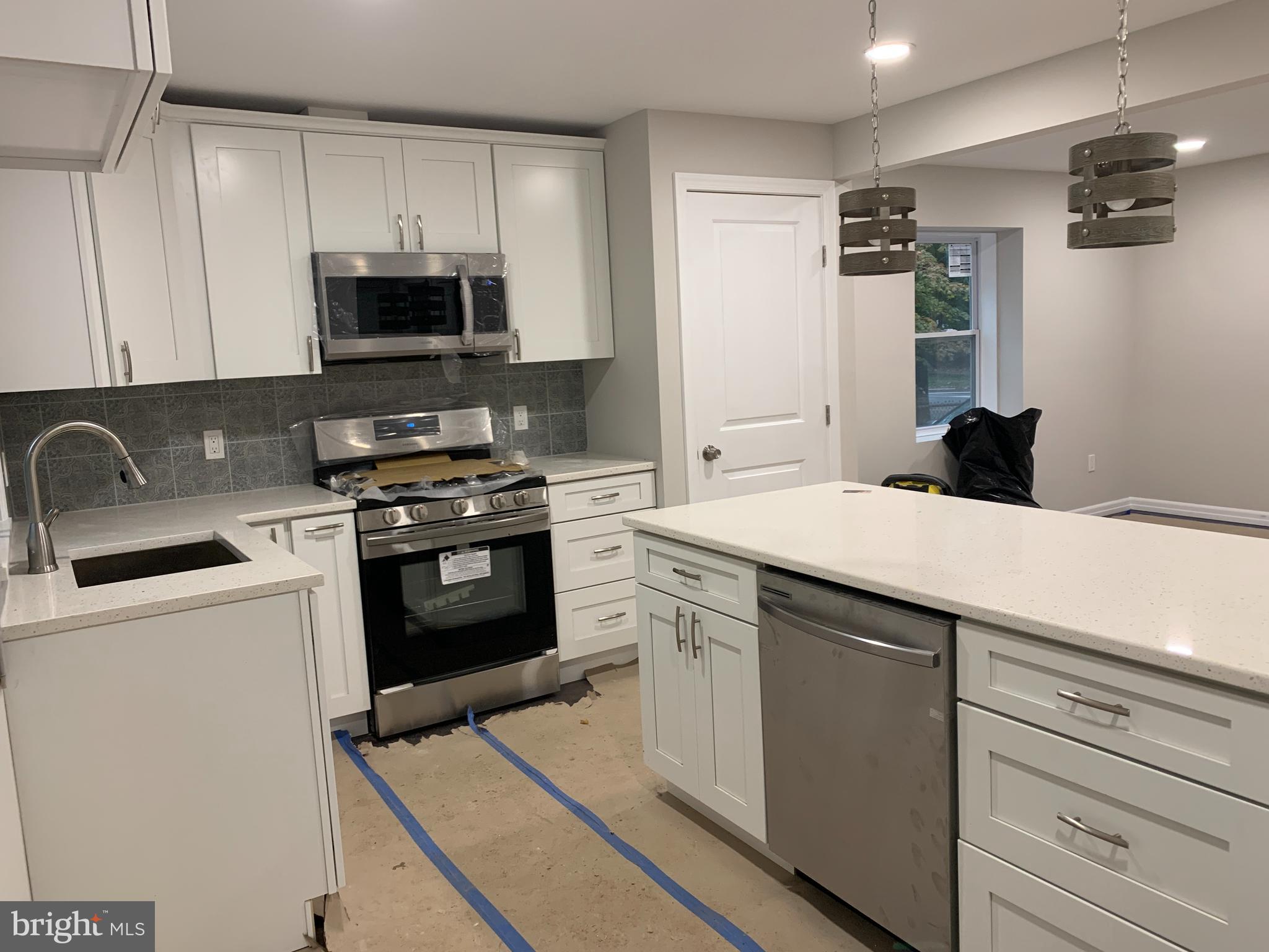 3 West Upper Ferry Road Trenton, NJ 08628 - Photo 4 of 17 Gallery Image 4