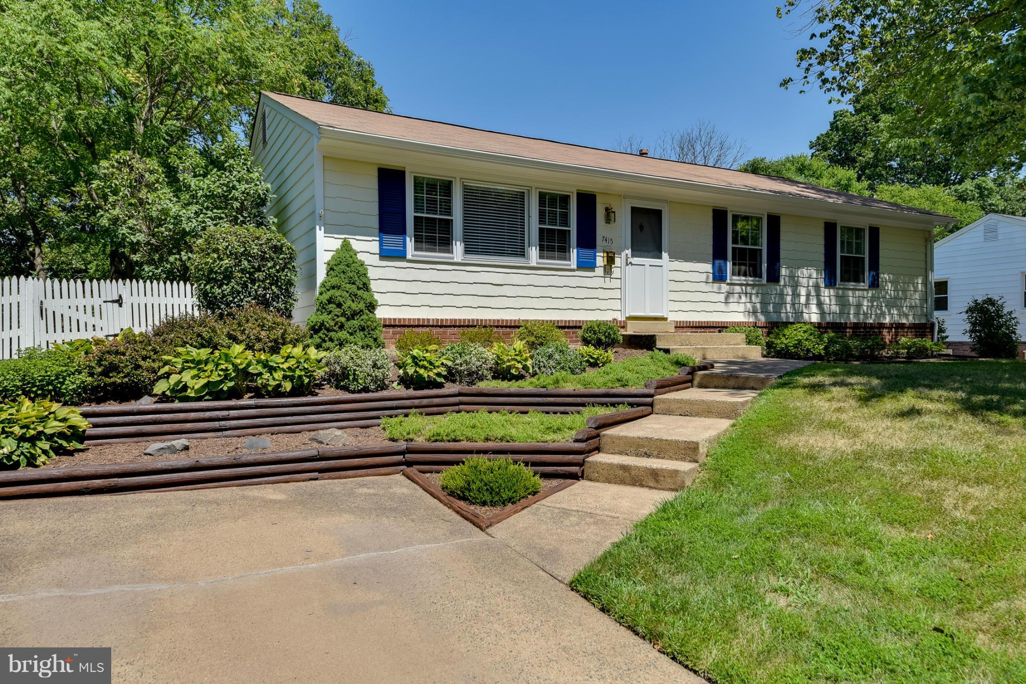 7415 Castle Road Manassas, VA 20109 - Photo 30 of 30 Exterior (Front)
