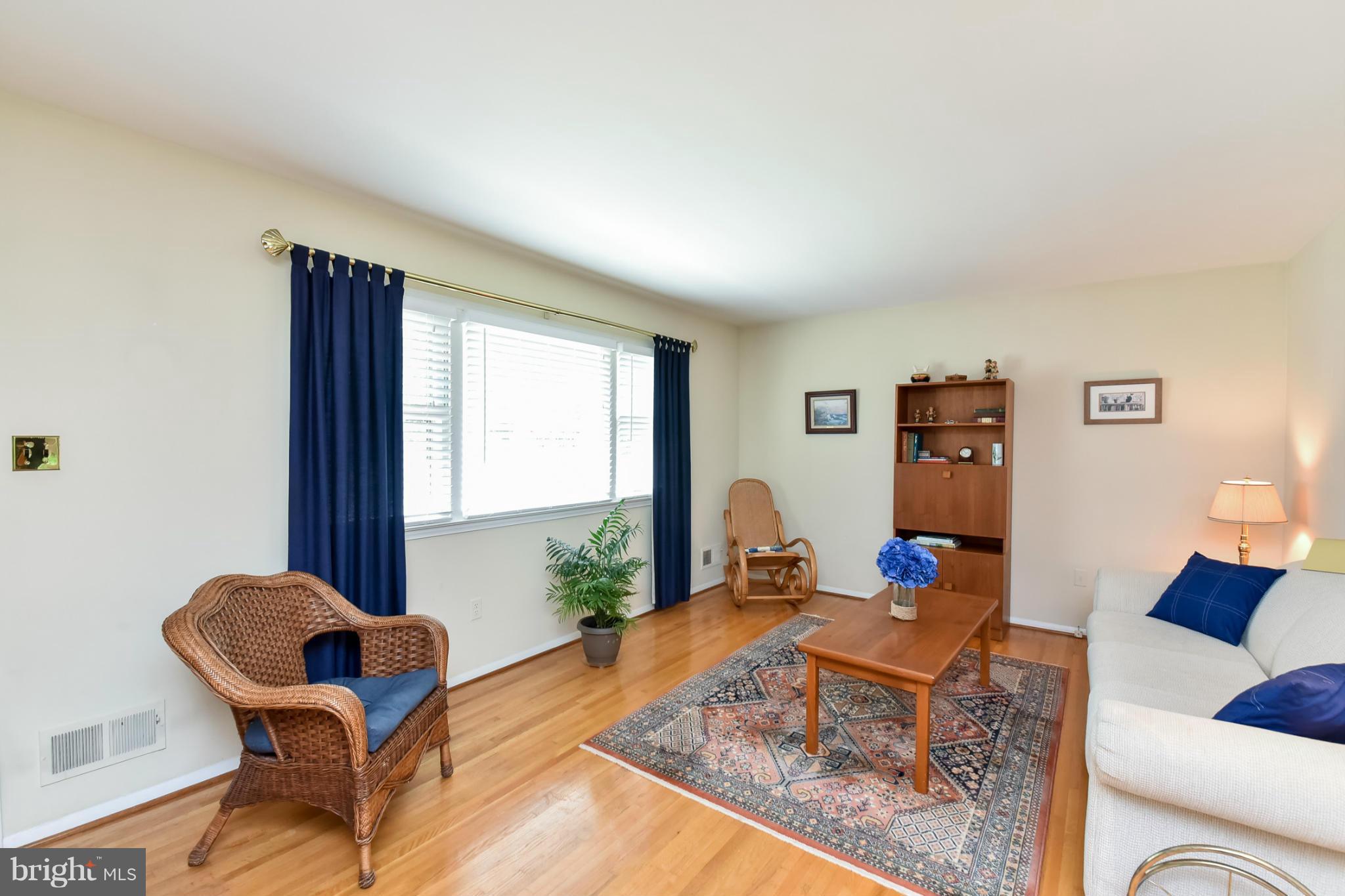 7415 Castle Road Manassas, VA 20109 - Photo 4 of 30 Interior (General)