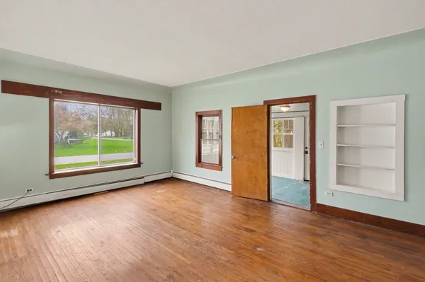 $185,000 | 282 West Washington Street, Newaygo, MI 49337