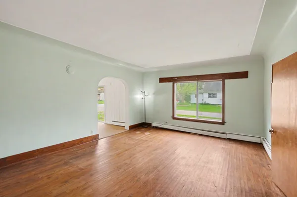 $185,000 | 282 West Washington Street, Newaygo, MI 49337