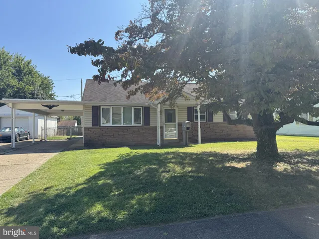 $2,650 | 168 Edge Avenue, New Castle, DE 19720