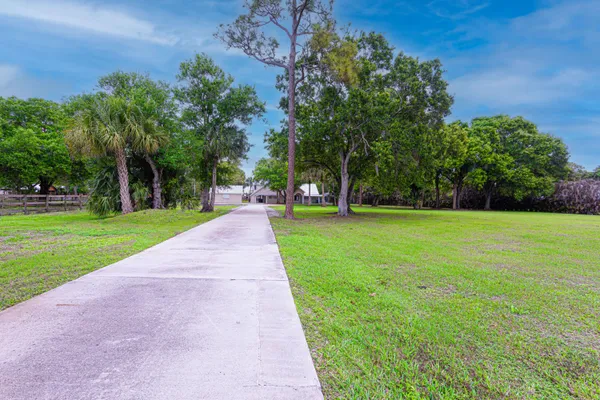 $4,500 | 17280 Hammock Lane, Port St. Lucie, FL 34987