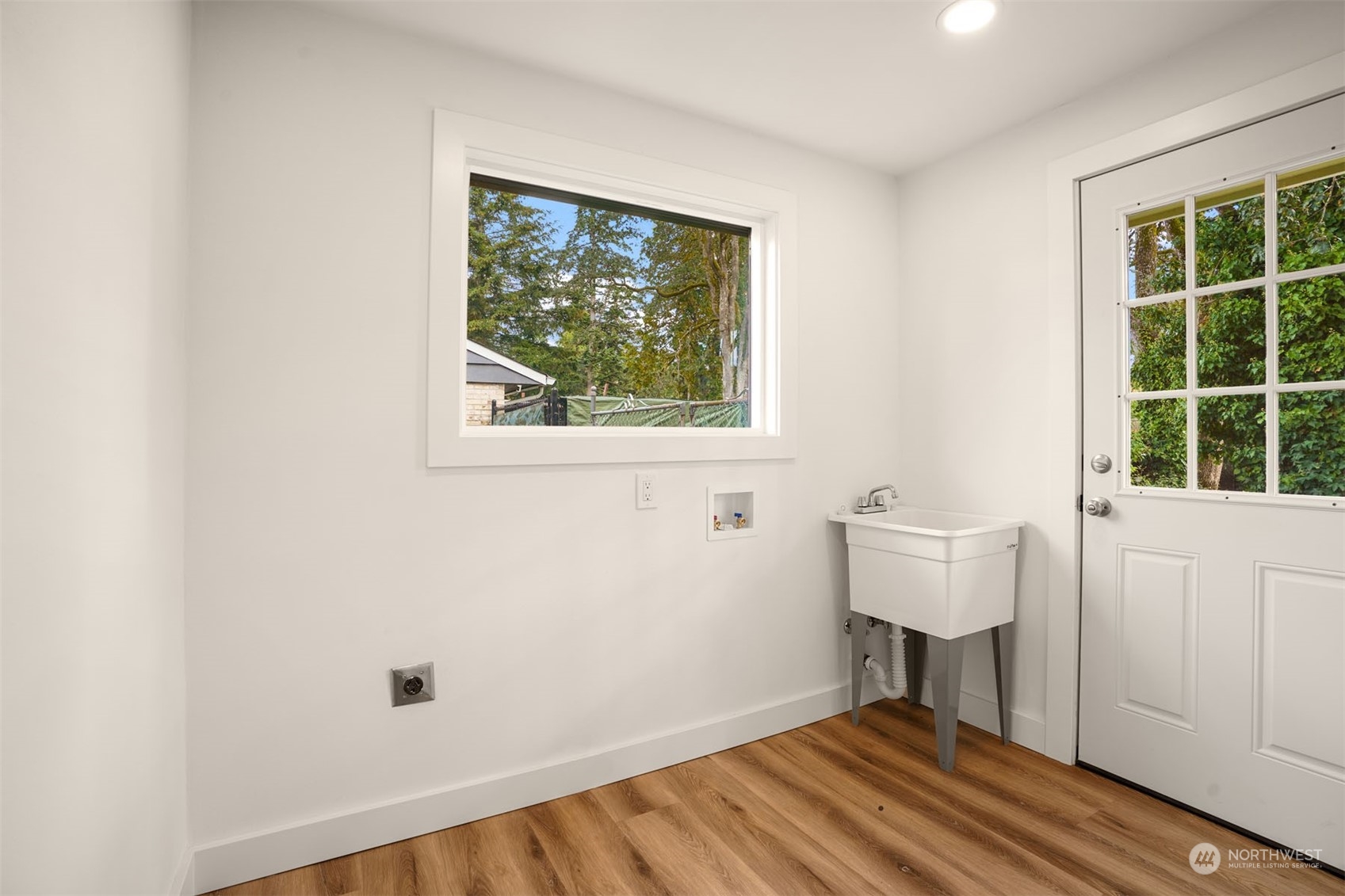 5912 86th Street Southwest Lakewood, WA 98499 - Photo 24 of 30