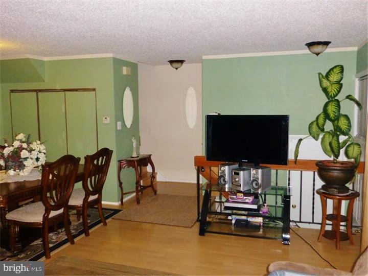 9349 Neil Road, Unit A Philadelphia, PA 19115 - Photo 7 of 10 Gallery Image 7
