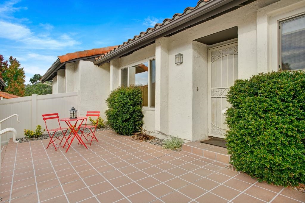 1824 Belle Grove Road Encinitas, CA 92024 - Photo 3 of 20