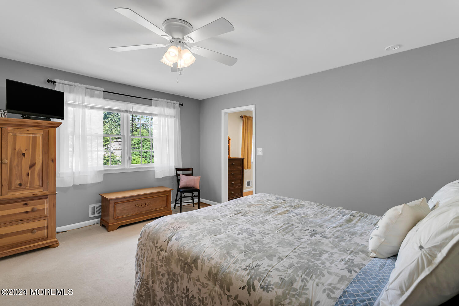 60 Wallace Road Middletown, NJ 07748 - Photo 26 of 59 60 Wallace Rd