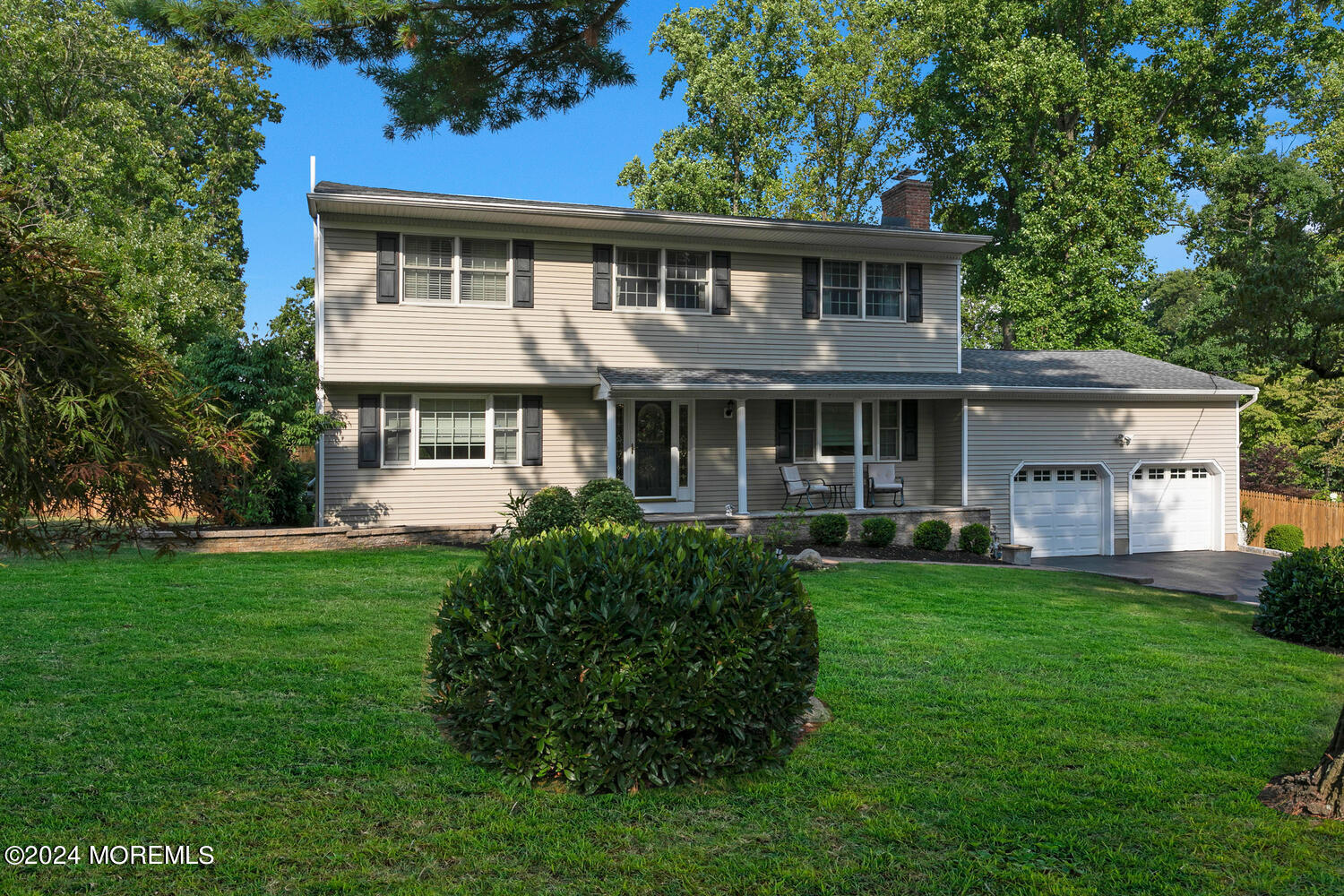 60 Wallace Road Middletown, NJ 07748 - Photo 3 of 59 60 Wallace Rd