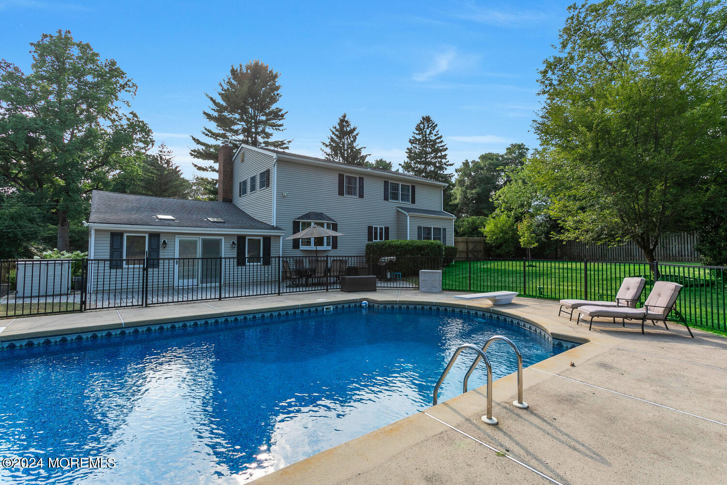 60 Wallace Road Middletown, NJ 07748 - Photo 40 of 59 60 Wallace Rd