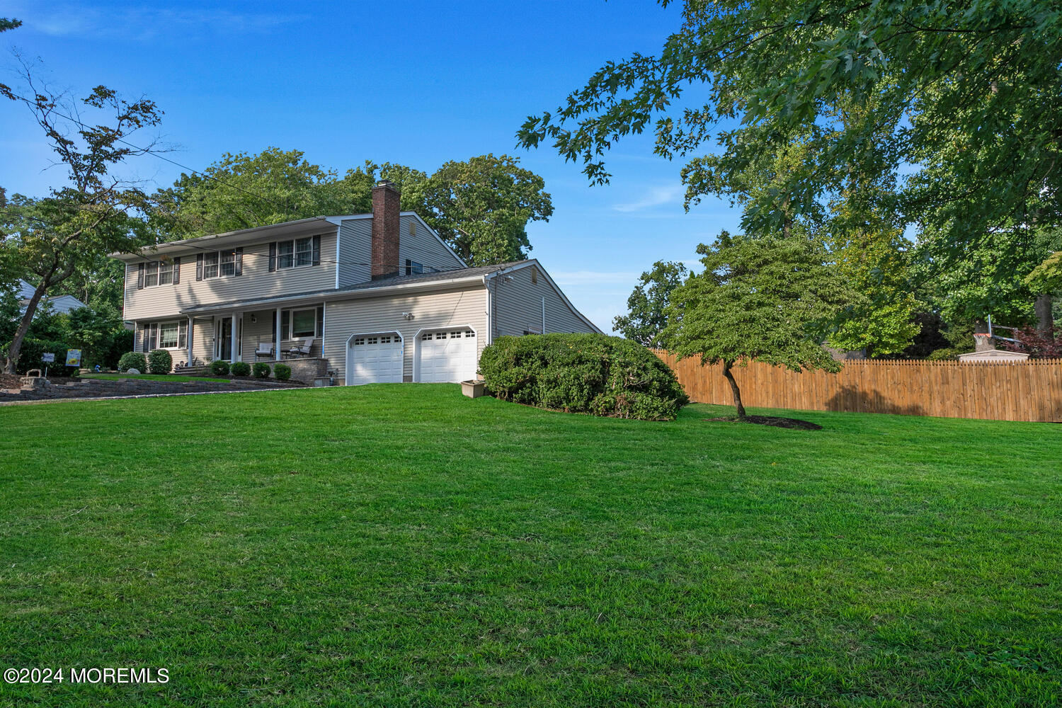60 Wallace Road Middletown, NJ 07748 - Photo 4 of 59 60 Wallace Rd