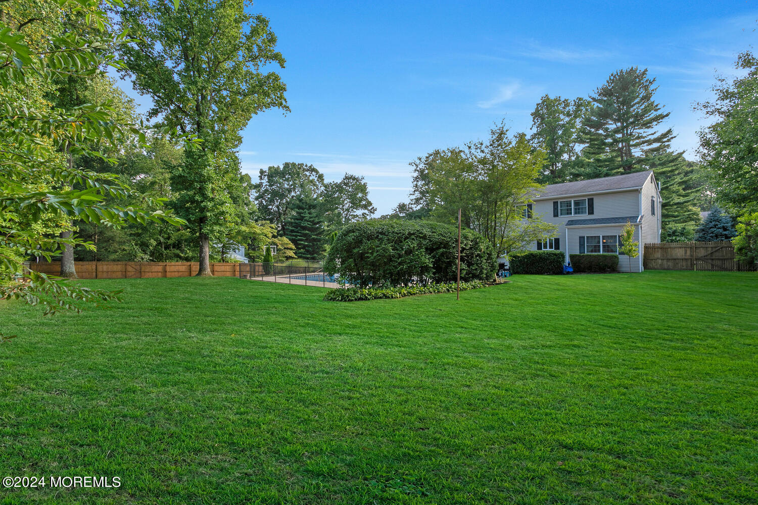 60 Wallace Road Middletown, NJ 07748 - Photo 54 of 59 60 Wallace Rd