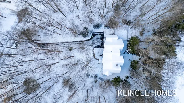 $895,000 | 6290 Scenic Woods Circle North, Muskegon, MI 49445